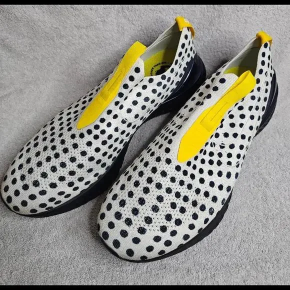 Nike Epic Phantom React Cody
Hudson Flyknit PolkaDot Running
Shoe Mens Size 10.5 Cody Hudson X Nike Epic Phantom React 2 Flyknit CI1718-001  main image 2